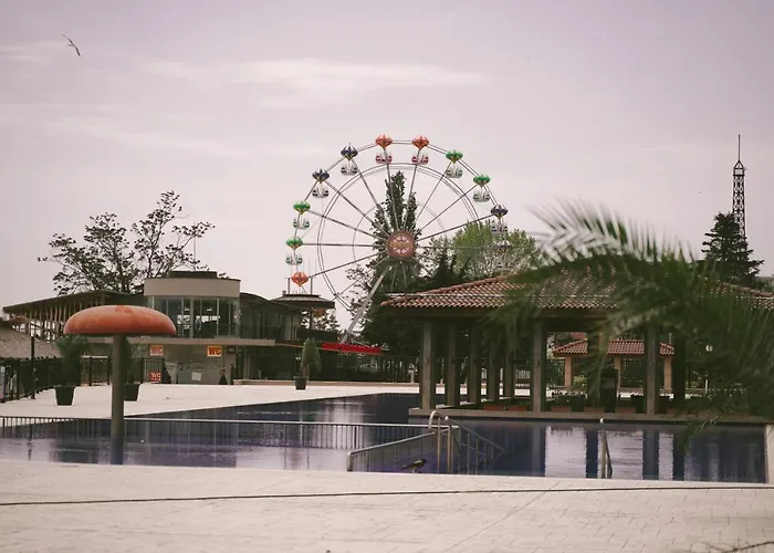 - Two Bedroom On The Золотые Пески