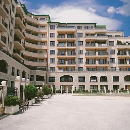 - Two Bedroom On The Апартаменты *